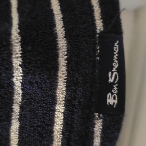 BEN SHERMAN BRAND MEN'S BLUE SHORT SLEEVE STRIPED 2 BUTTON POLO SIZE SMALL - Picture 10 of 16